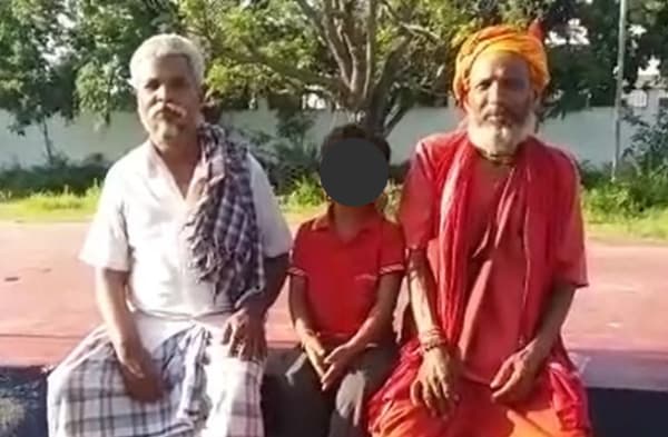 बाप ने 80 हजार में बेटे को बेच कर खरीदा ऑटो, दूसरे बेटे का भी कर रहा सौदा, न्याय का गुहार लगाने दादा पहुंचे सिटी एसपी के पास