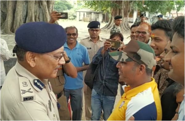 डीजीपी गुप्तेश्वर पांडेय की नई पहल, लॉ एंड ऑर्डर दुरुस्त रखने के लिए सिविलियन की लेंगे मदद