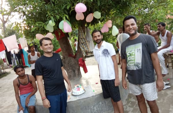 फर्स्ट बिहार की खबर का असर : सीतामढ़ी जेल के जेलर सस्पेंड, जेल आईजी ने की बड़ी कार्रवाई