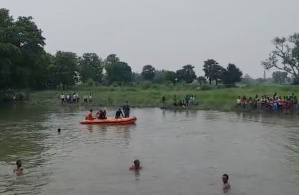 नहर में तैरता मिला शख्स का शव, जांच में जुटी पुलिस