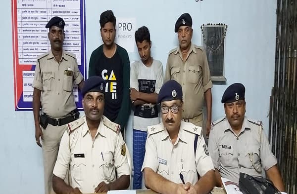 B.Tech का छात्र निकला मोबाइल स्नैचर, महंगे कपड़े और शौक पूरा करने के लिए करता था फोन की चोरी