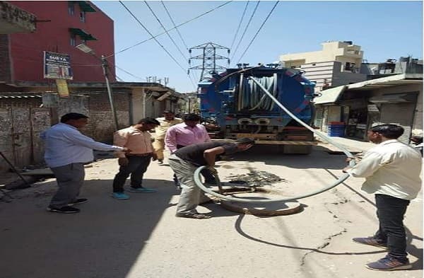 अब नालियों की सफाई सुपर सकर मशीन से, बिना स्लैब उखाड़े हो सकेगी सफाई