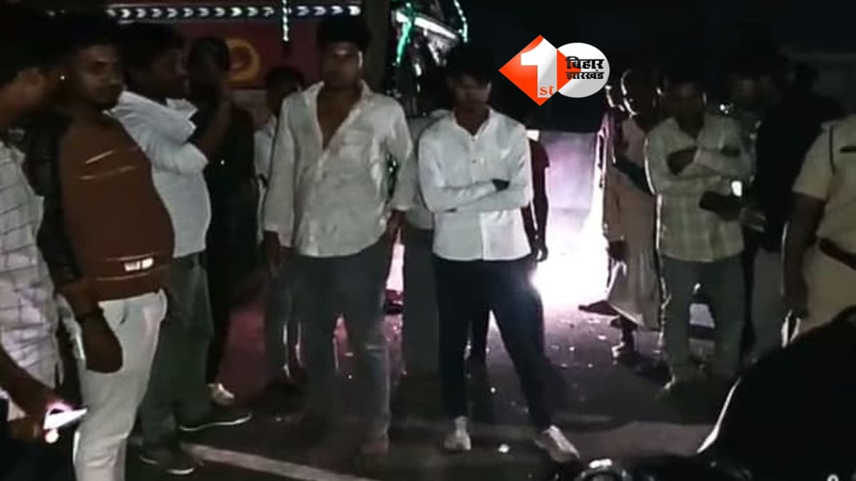 Bihar Road Accident : एक झटके में उजड़ गई 3 घरों की खुशियां, कटिहार में भीषण हादसा, गलत दिशा से आ रहे ट्रक ने बाइक में मारी टक्कर