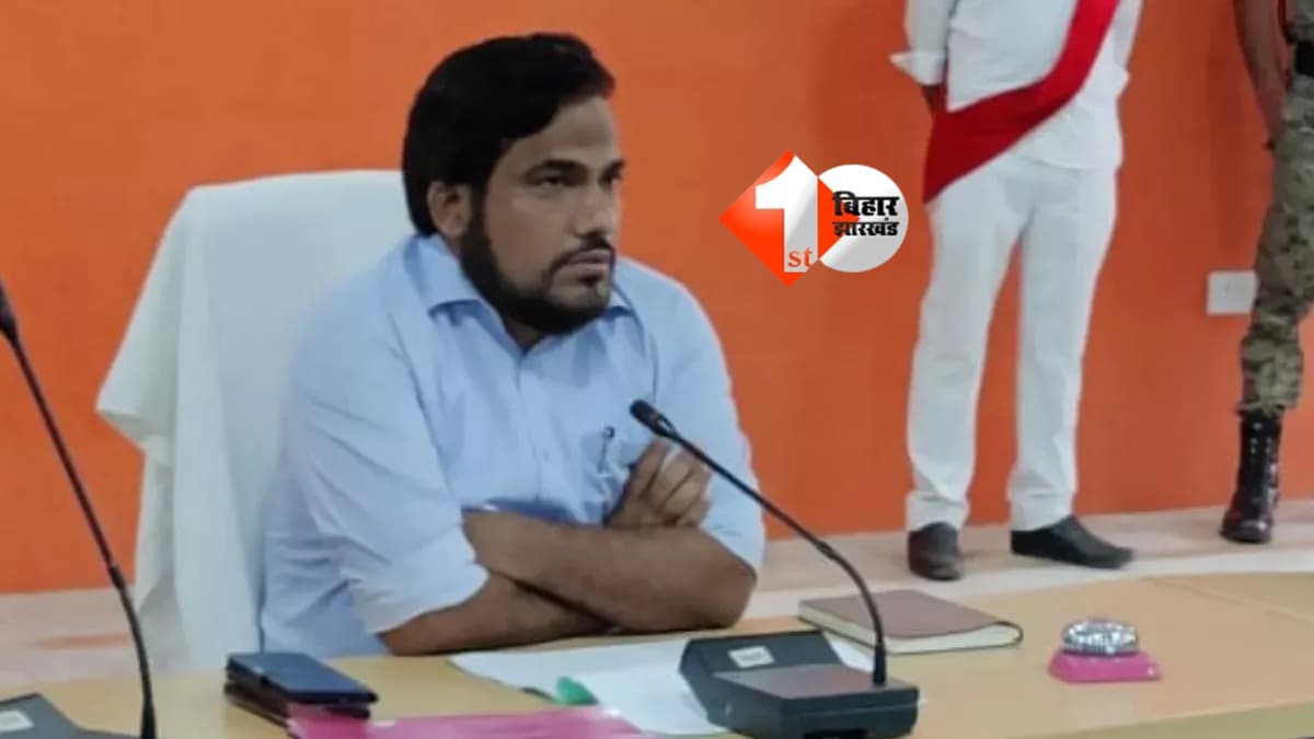 BIHAR NEWS : पटना नगर आयुक्त की संपत्ति का खुलासा: पत्नी के पास डेढ़ किलो सोना और ढाई किलो चांदी; चौंकाने वाले आंकड़े