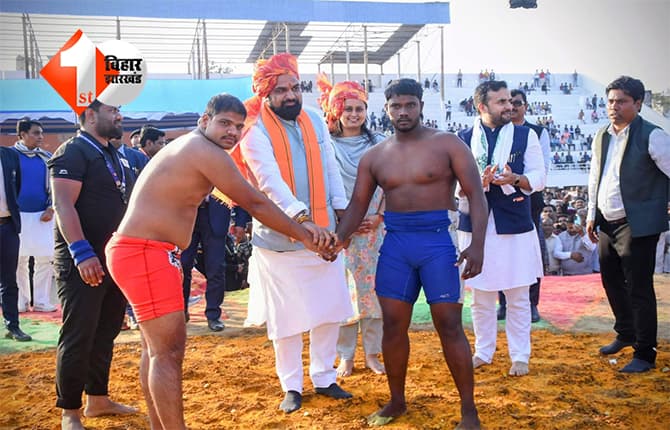 BIHAR SPORTS NEWS: जमुई में गूंजा ‘माटी का बल दंगल’, 200 से ज्यादा पहलवानों ने दिखाया दमखम, पारंपरिक कुश्ती को मिला नया मंच