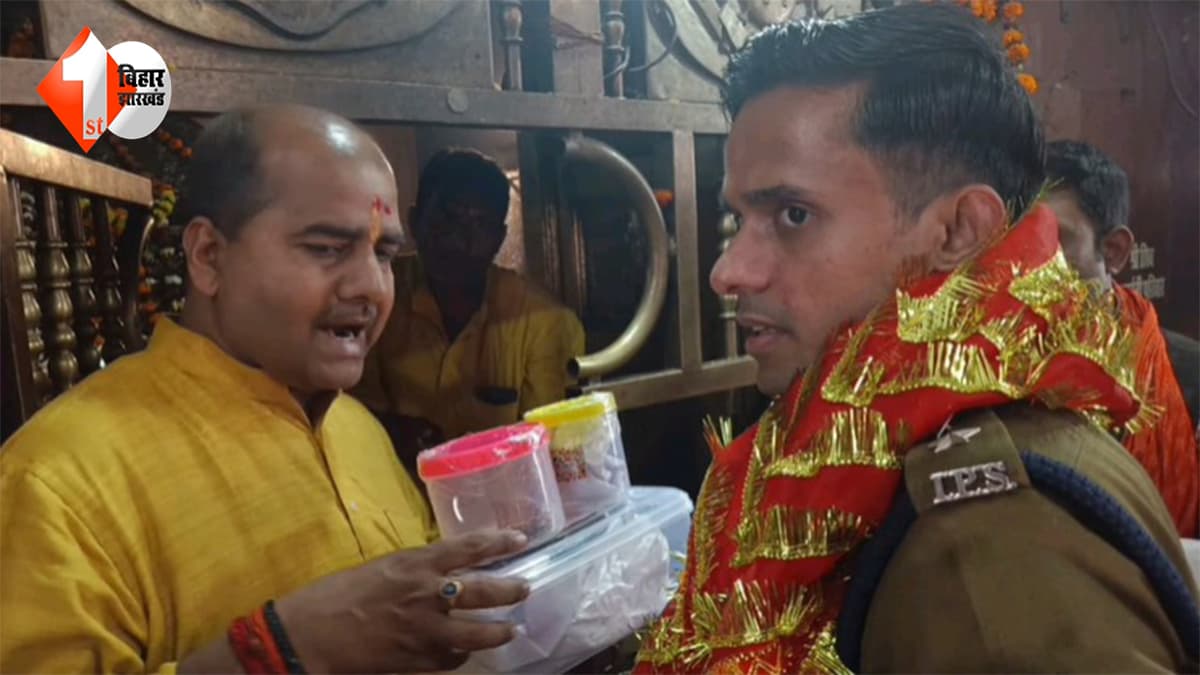 थावे दुर्गा मंदिर चोरी कांड: कोर्ट के आदेश पर पुलिस ने मंदिर प्रबंधन को सौंपे माता के गहने, चोरी हो गए थे लाखों के आभूषण