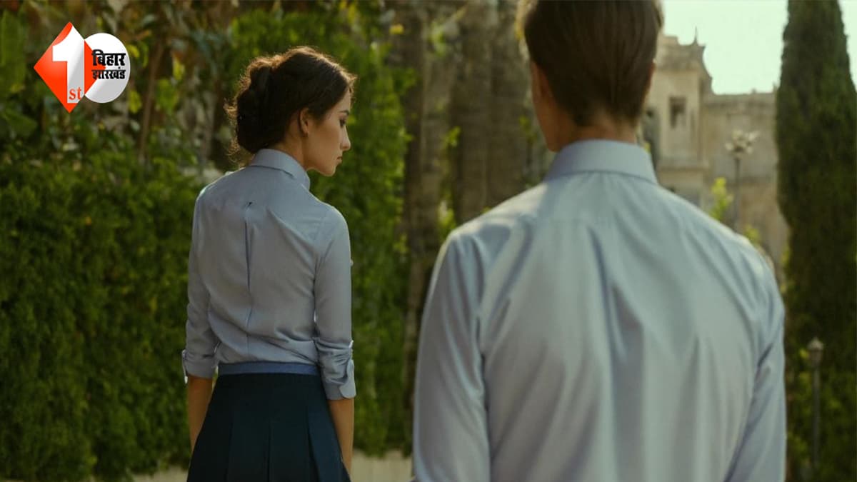 'सर प्लीज छोड़ दीजिए न...' क्लासरूम में गोद में बैठाकर लड़की के साथ टीचर कर रहा था गंदा काम; अब स्टूडेंट ने उठाया यह कदम तो...