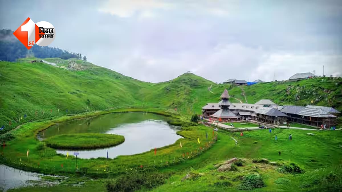 Summer Vacation in Himachal: भीड़ से दूर छिपी एक जादुई झील… जहां पहुंचते ही लगेगा जैसे किसी सपनों की दुनिया में आ गए हों
