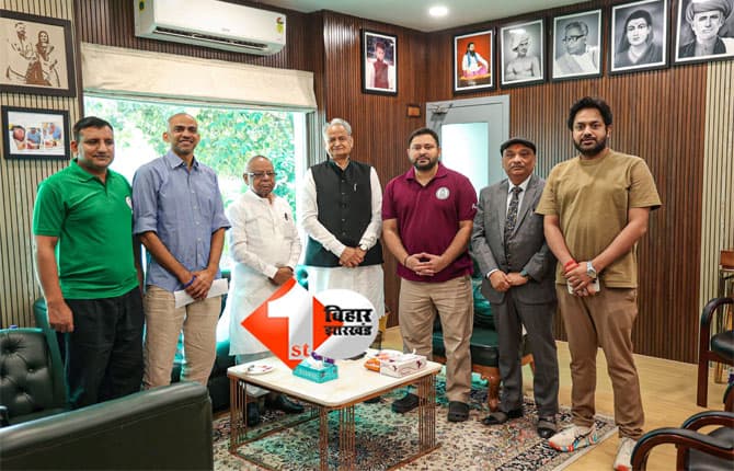 Bihar Assembly Election : तेजस्वी यादव होंगे महागठबंधन के मुख्यमंत्री उम्मीदवार ! ‘चलो बिहार.. बदलें बिहार’ नारे के साथ चुनावी रणनीति तय; आज साझा प्रेस कॉन्फ्रेंस