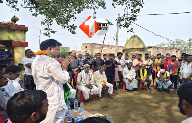 बड़हरा विधानसभा में रामबाबू सिंह का जनसंपर्क अभियान, बबुरा में दुखद मृत्यु पर जताई संवेदना