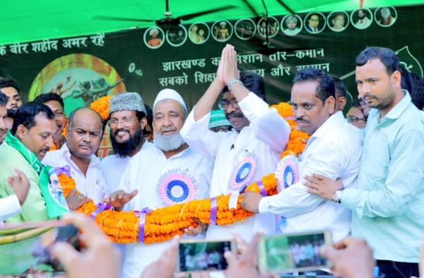 हेमंत सोरेन की बदलाव यात्रा, आज पाकुड़ से रघुबर सरकार को निशाने पर लेंगे