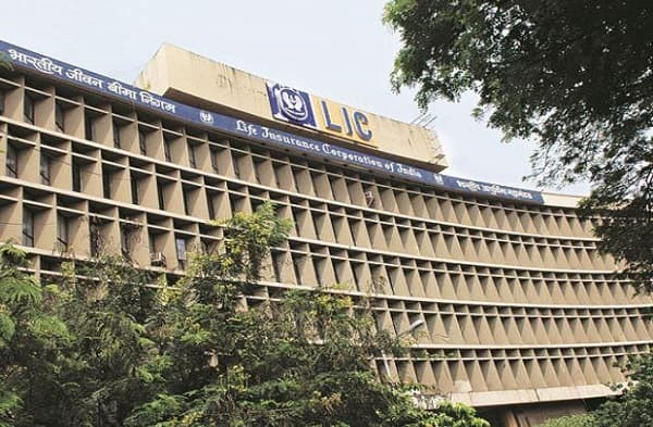 LIC में असिस्टेंट के पदों पर निकली बंपर बहाली, जल्द करें अप्लाई