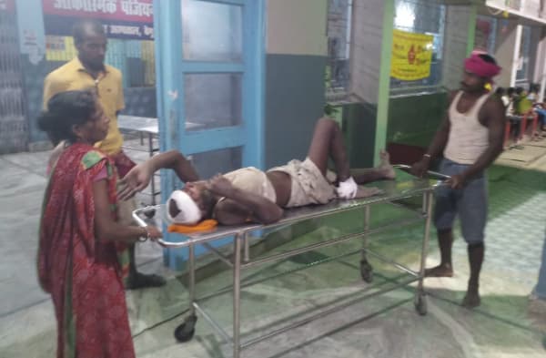 बेगूसराय में एक शख्स के ऊपर धारदार हथियार से हमला, छानबीन में जुटी पुलिस