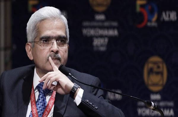 जीडीपी के आकड़ों में गिरावट से RBI को सदमा, जांच कर जल्द की जाएगी सुधार