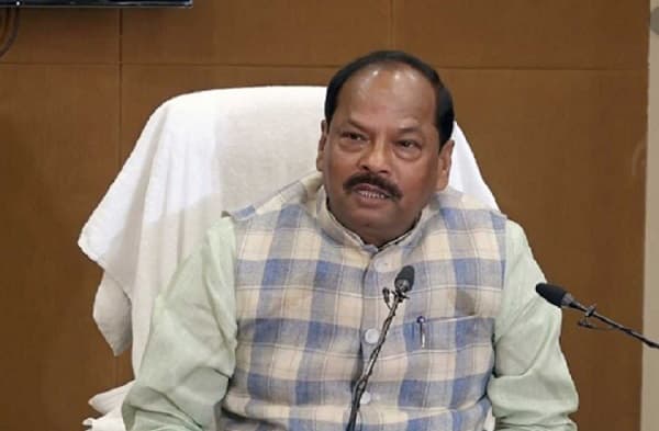 झारखंड में पुलिसवालों को मिलेगी 13 महीनों की सैलरी, रघुवर कैबिनेट का बड़ा फैसला, हाउसिंग बोर्ड की जमीन हुई फ्री होल्ड